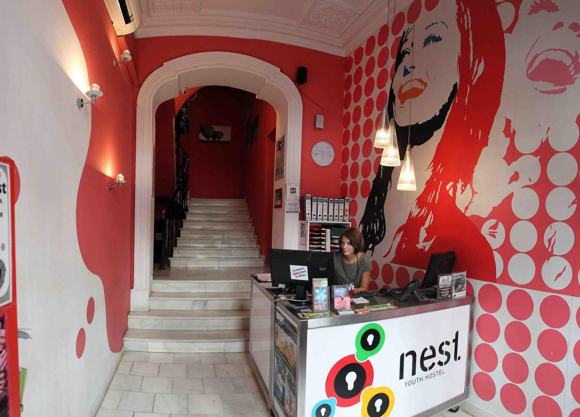Red Nest Hostel Valencia Buitenkant foto